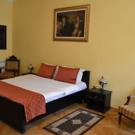 Casa Republicii 3* Brasov