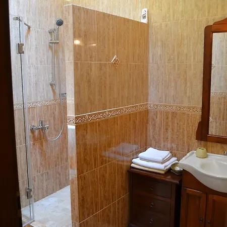 Casa Republicii Guest house 3*