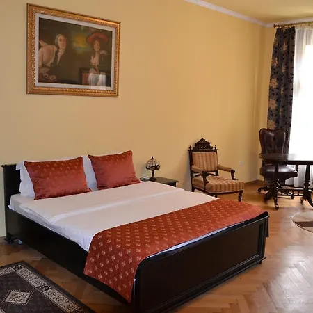 Casa Republicii Guest house